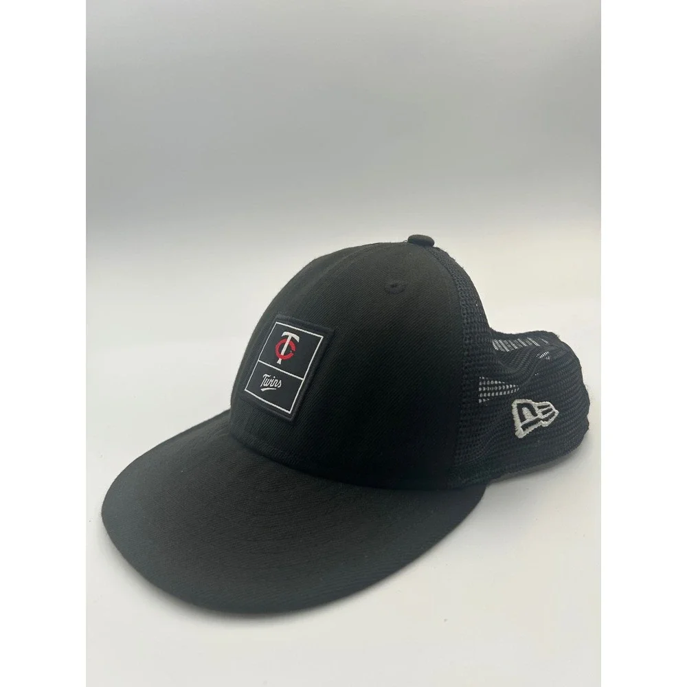 New Era 9FIFTY Minnesota Twins Snapback Hat Black Trucker Mesh MLB Cap B912